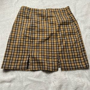 plaid skirt